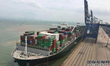 全球最大集装箱船靠泊南沙港
