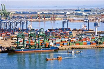 天津港:“智慧港口”建设加快进行