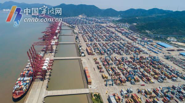 瞄准国际枢纽港！宁波舟山港月均集箱吞吐超200万标箱