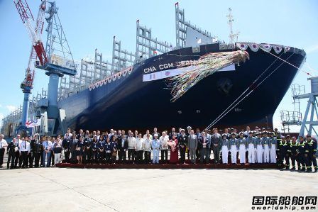 韩进苏比克交付达飞轮船第二艘超大型集装箱船