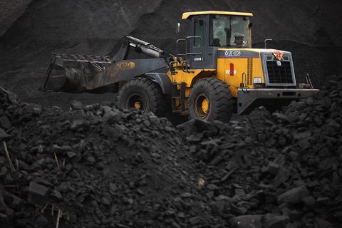 盛夏“遭遇”环保限产煤价上涨 煤炭供需格局偏紧