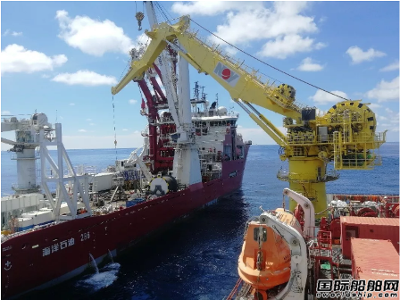 “海洋石油285”船创水下安装史上新纪录
