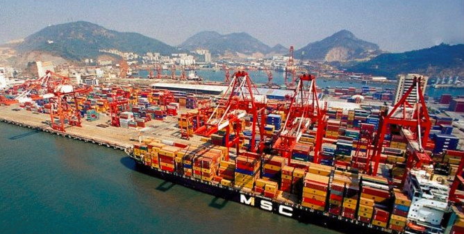 深赤湾上半年营收净利双增长 港口整合助推发展新动力