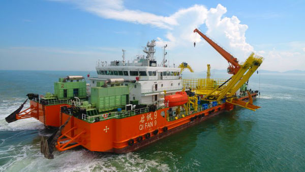 大国重器！全国首制5000吨级海缆施工船舟山首航