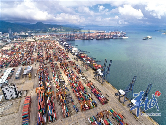 深圳盐田港：改革开放造就的世界级大港 