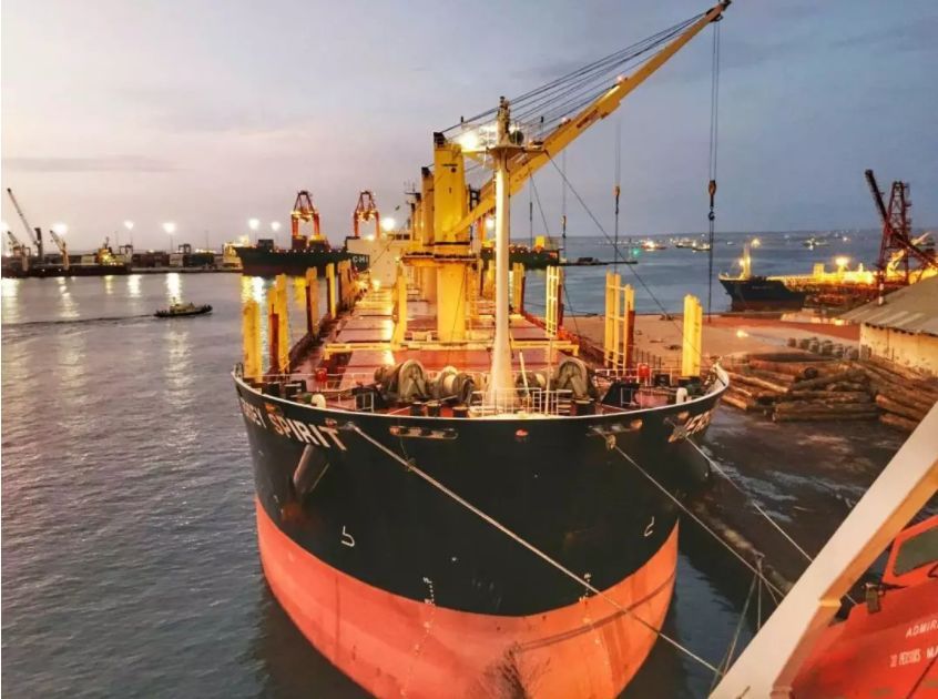 安贝海运并购香港船东Fenwick，船队规模近40艘！