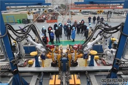 中国首条智能船舶管加车间生产线通过验收