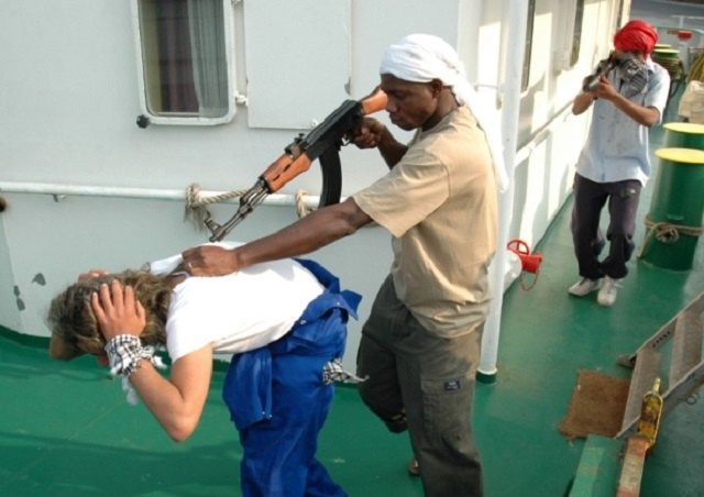 5部必看的索马里海盗电影!让世界了解海员工作的危险