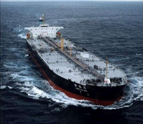 委内瑞拉国家石油公司限制赴美油轮离港：先把钱交一下！