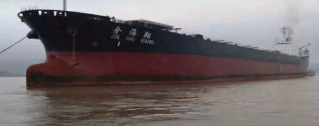 山东龙眼港一货船二氧化碳泄漏致10死19伤，责任人被控制