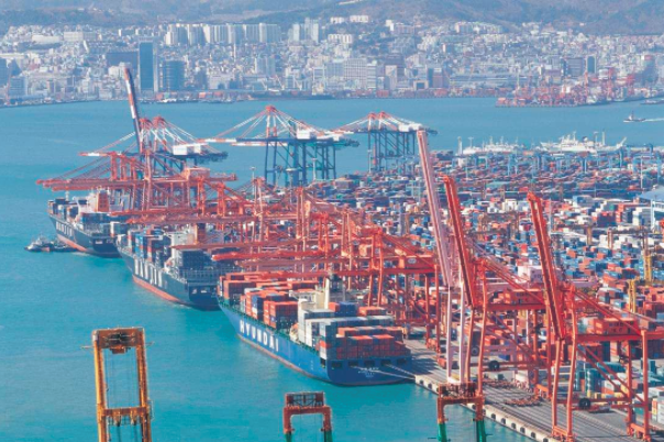 广州港加快实施“走出去”战略，再与两城签订港口合作框架协议