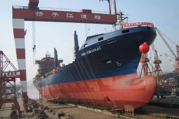 扬子江船业二季度利润同比降6%
