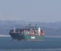 China’s weekly export container shipping index edges down