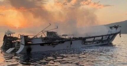 34人死亡！美国加州失火船舶放弃救援