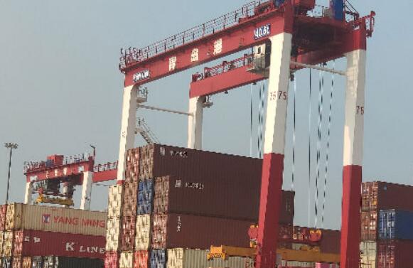 青岛港、中国移动、华为联合推进5G智慧港口实践
