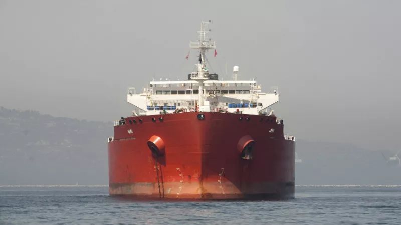 因美国制裁，全球300艘油轮被禁行，运价攀升