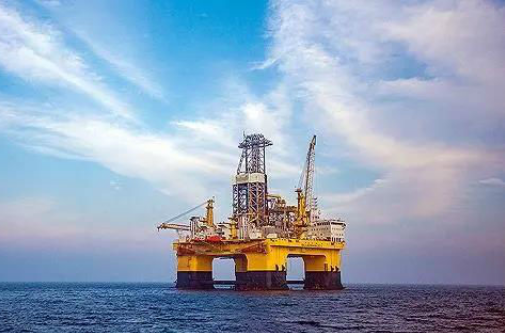《全球油气勘探开发形势及油公司动态（2019年）》发布