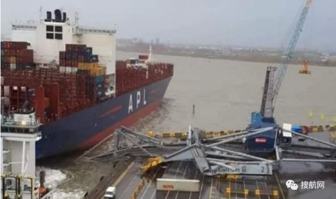 重大突发！APL集装箱船撞上码头撞塌岸吊，欧洲第二大港被迫停摆，或导致大面积船期延误！
