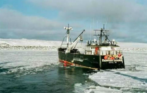 美阿拉斯加一艘捕蟹船沉没 致5人失踪其中2人获救