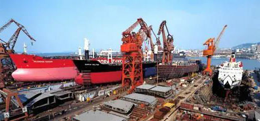 今年一季度，中国三大造船指标两降一升，船舶企业出现亏损