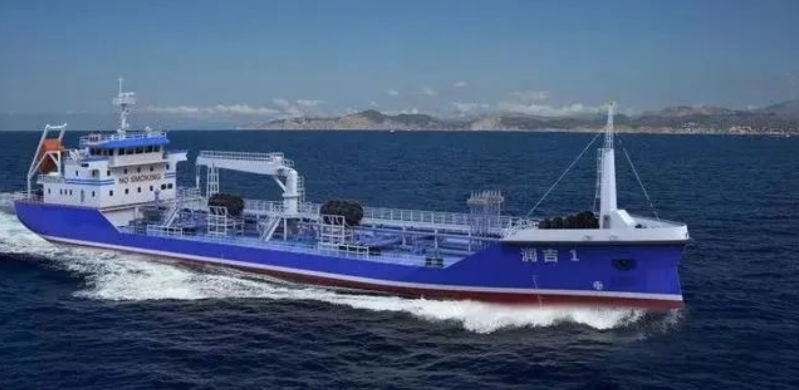 首制“舟山船型”燃料油专用供应船到底强在哪里？