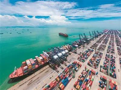 广州港吞吐量稳居世界前五 外贸班轮航线达120条