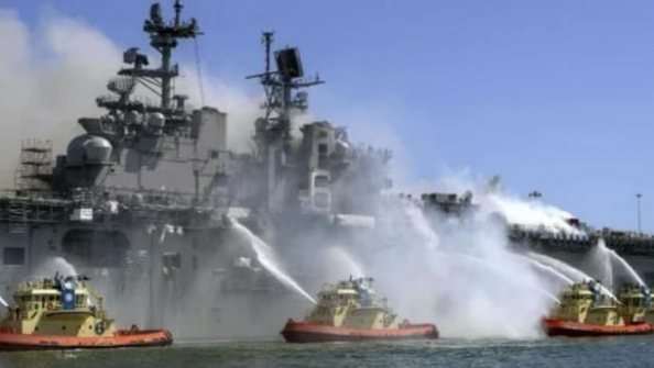 美国海军宣布报废准航母“好人理查德”号：曾燃烧近5日