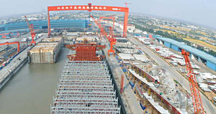 扬子江船业首获全球最大24000TEU集装箱船订单