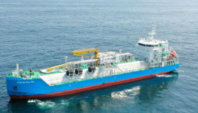 新加坡获得第一艘LNG加注船