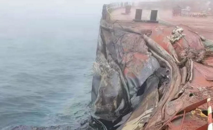 突发！青岛海域, 一锚泊油轮被撞, 液货舱破损! 10海里禁止驶入!...大雾惹祸?!