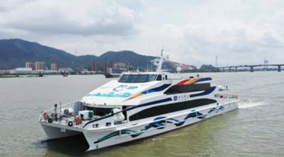 江龙船艇交付288客位双体高速客船“普陀祥云”号