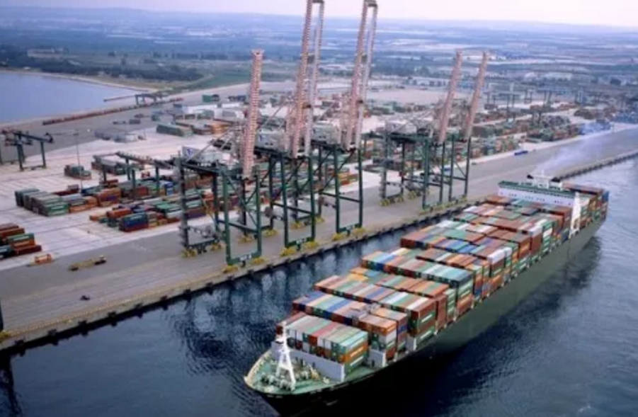 飙破7000美元美东运价涨疯了