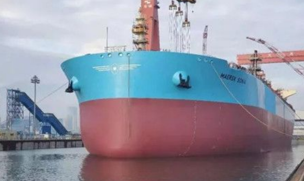 大船集团稳步推进马士基油轮11万吨油船3号船建造