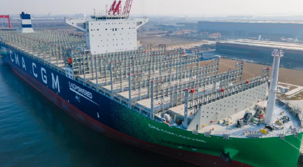 天津港集团集装箱吞吐量突破1000万标箱