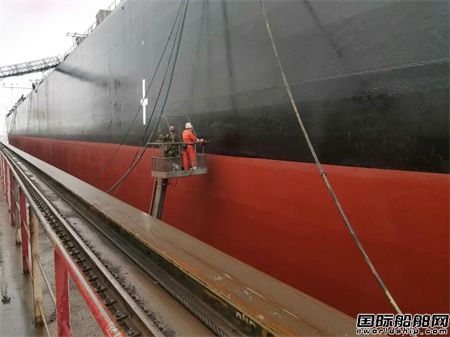 106小时！上海中远海运重工船舶除锈机器人作业完成首秀