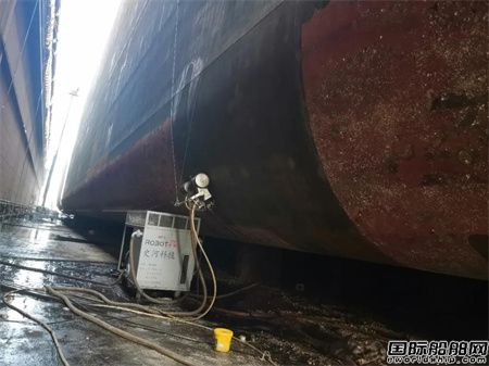106小时！上海中远海运重工船舶除锈机器人作业完成首秀