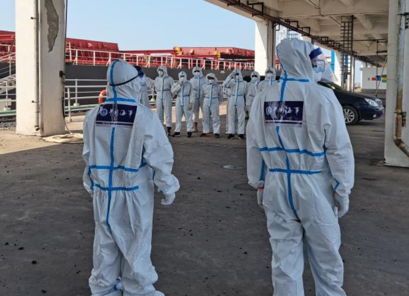 我为群众办实事 福州福清海事处中秋佳节保障远洋船员顺利换班