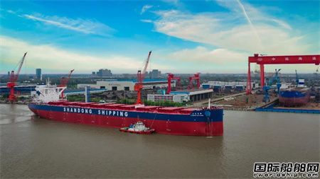 扬州中远海运重工交付21万吨散货船“山东富强”轮