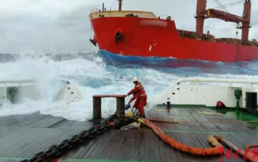 一运煤外轮西沙遇险 南海救助局救助船成功施救