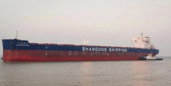 外高桥造船交付国银租赁第2艘21万吨纽卡斯尔型散货船