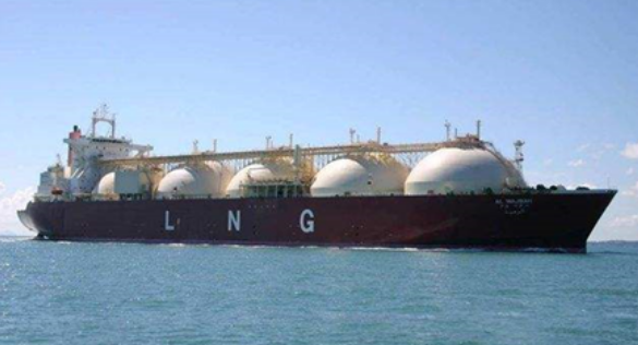 2030年全球LNG动力船将超过4000艘