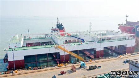 广船国际交付海南首座半潜式深远海智能养殖旅游平台