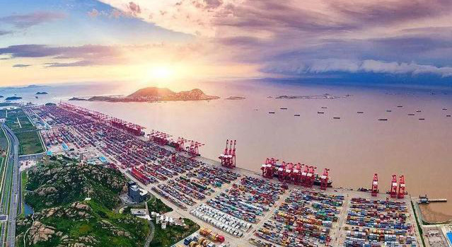 近350艘！上海港排队船舶数量短期增长5倍