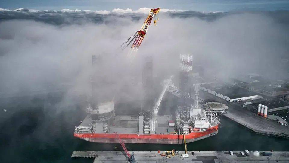 一艘船3.4亿美元，中远海运重工将再获大单！