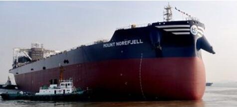 新时代造船两艘21万吨双燃料动力散货船顺利下水