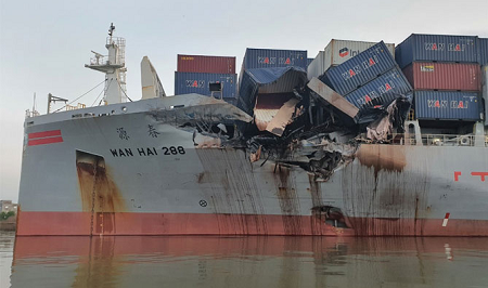 一艘受损一艘搁浅！两艘集装箱船越南海域相撞