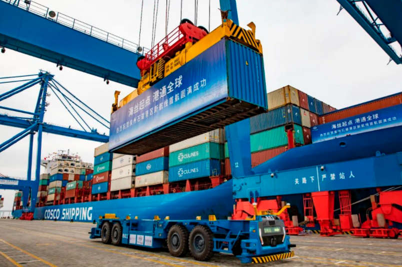 “大船大港”新时代！中远海运10万吨级集装箱泊位在泉州启用
