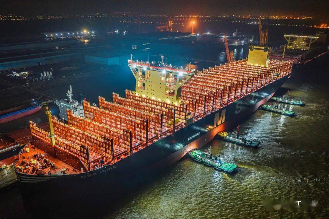 厉害了！一天内，世界最大集装箱船纪录在中国被刷新2次！