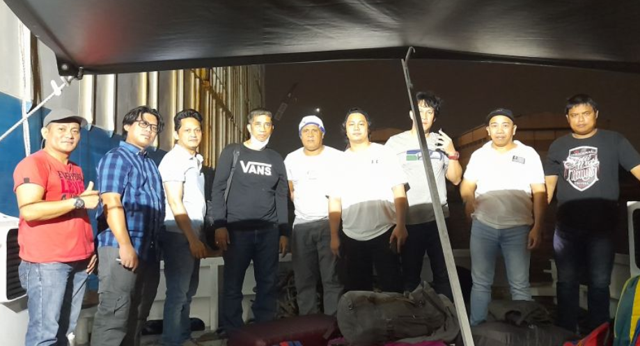 13名船员遭遗弃近半年 新加坡：没有遣返船员义务！