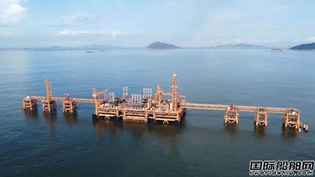 世界最大海上LNG接收站香港LNG项目试运行